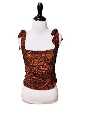 Free People Women's Crop Tank Top in Size Large. Wide Shoulder Straps with Faux